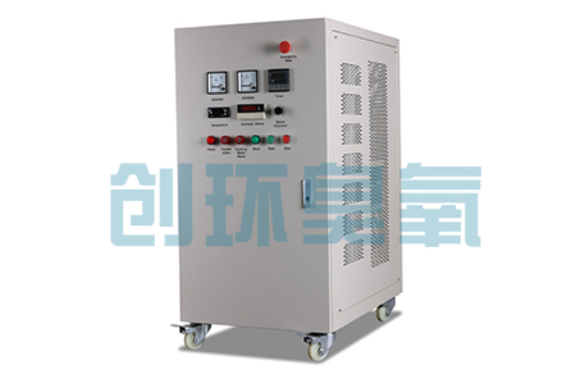 鹰潭冬季养殖场密闭消毒双赢方案:臭氧发生器在工厂化水产与畜牧场景的安全应用